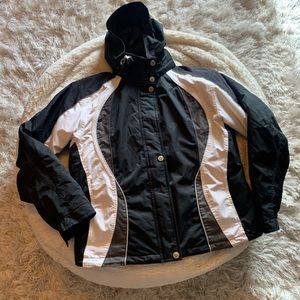 Obermeyer Women’s Snow Jacket size 12